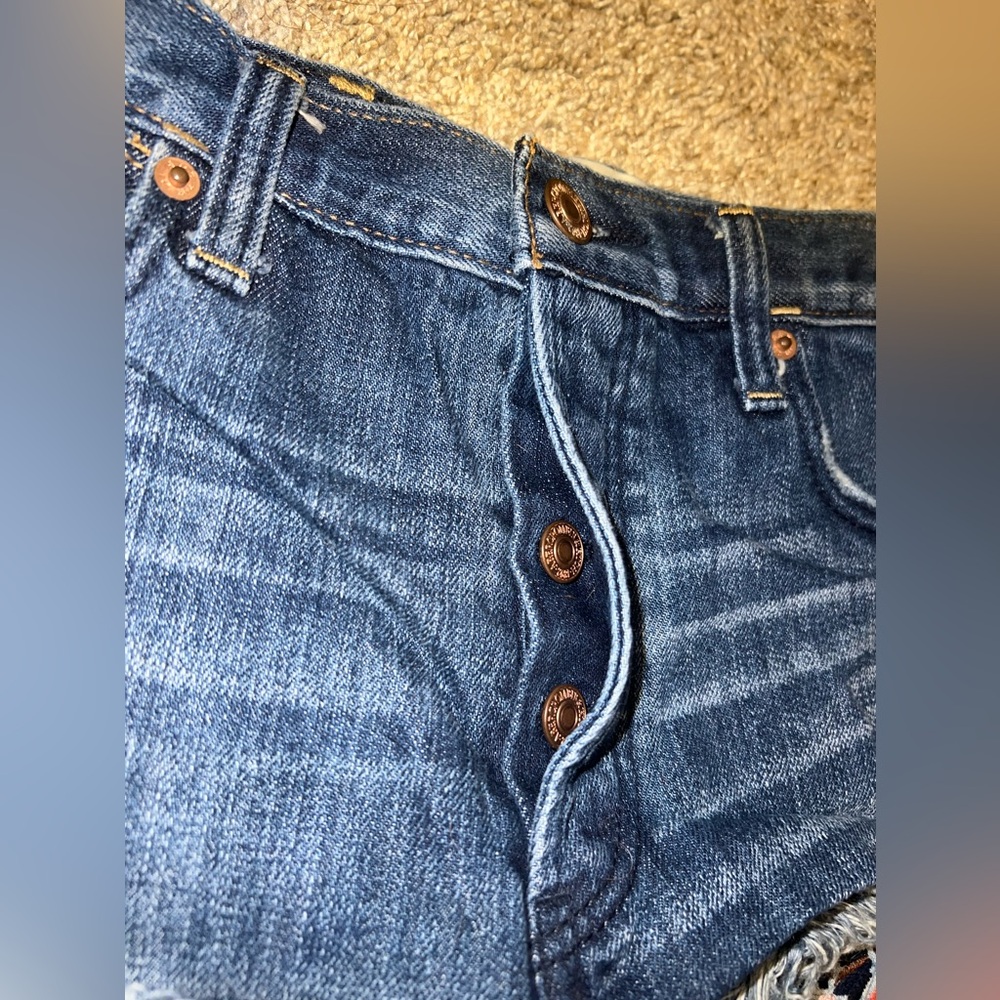 Abercrombie & Fitch Festival High Rise Denim Jean Shorts Size 26 - Picture 5 of 8